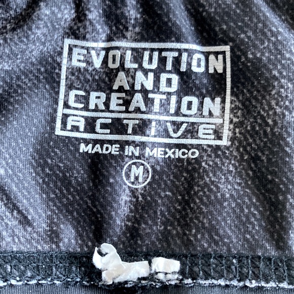 EVCR Skull 7/8 Cropped Leggings M - Picture 5 of 8